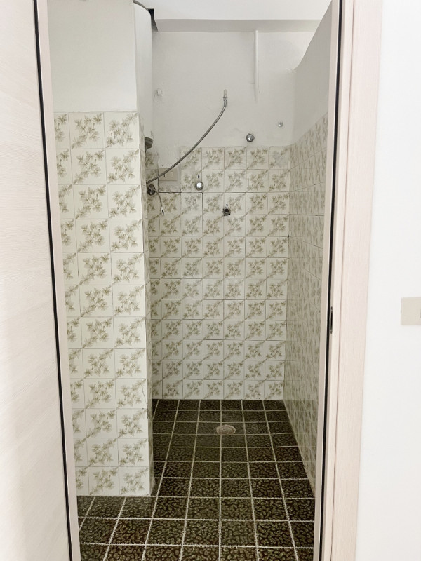 LOCALE COMMERCIALE-ARTIGIANALE A 5 MINUTI DA VICENZA EST - Rif 8288
A pochi minuti da Vicenza Est...