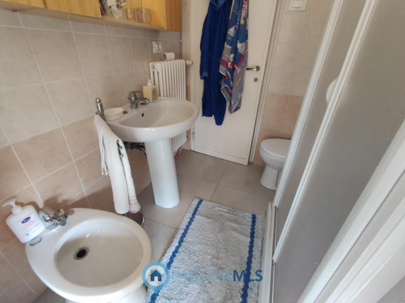 Immobile in esclusiva al Gruppo Padova MLS
Padova zona forcellini: in centro al quartiere, in pos...