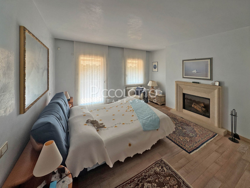 Rif. V5357 - Cornuda, splendida villa panoramica in vendita immersa nel verde dei Colli Asolani, ...