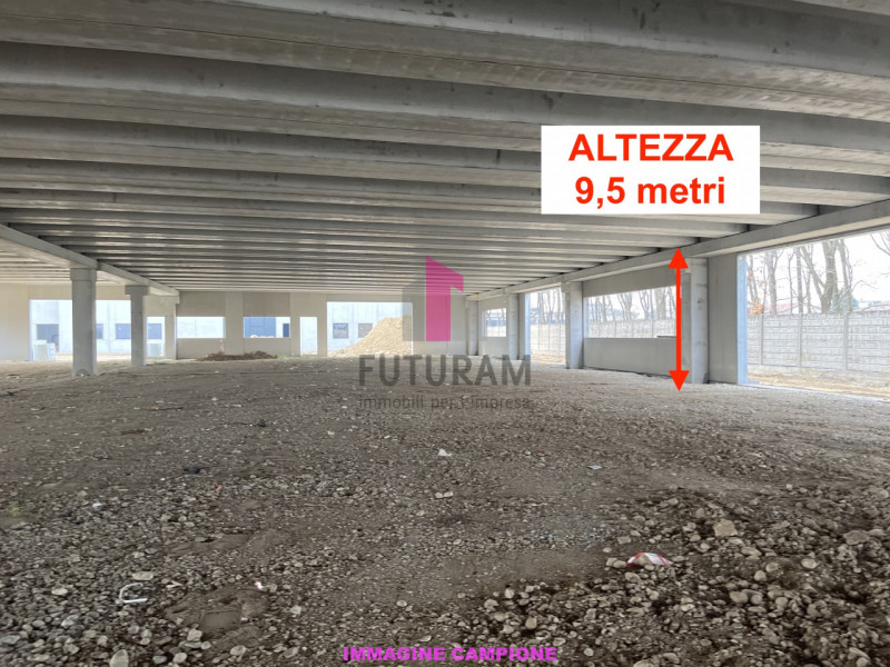 PIAZZOLA SUL BRENTA (PD) - rif.634MIC - Per info 3473209826 - In zona industriale sarà disponibil...