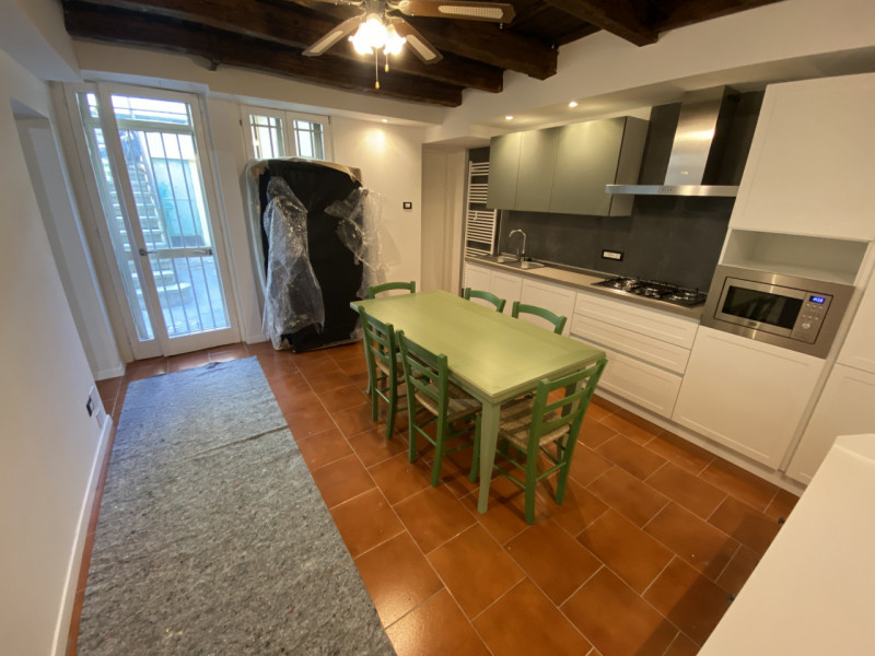 PER STUDENTI UNIVERSITARI E LAVORATORI via Gabelli: In zona comoda agli ospedali e alle universit...