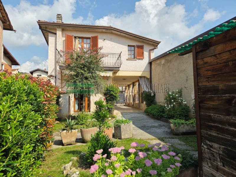 Ome Vendita Casa singola terratetto