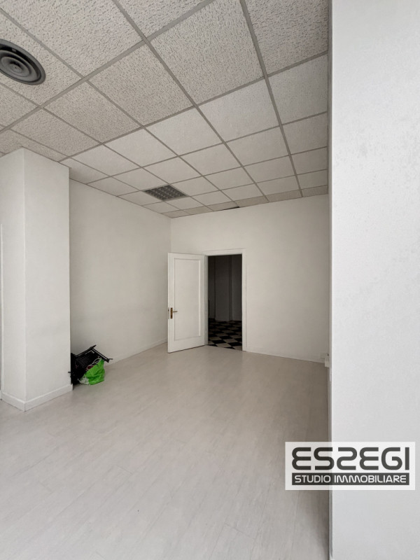 PADOVA UNO: Nelle immediate vicinanze alla tangenziale e comodo al casello autostradale di Padova...