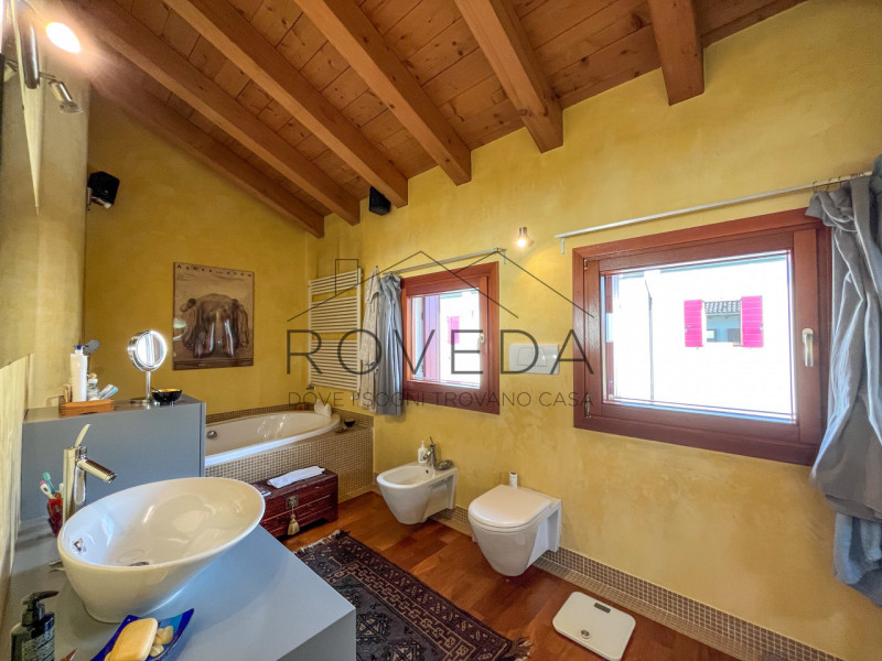 PREGANZIOL - SAN TROVASO

RIFERIMENTO: PR8

Scopri altre opportunità sul nostro sito e approfitta...