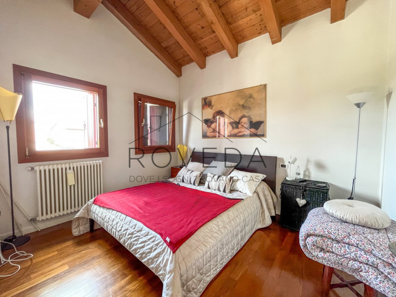 PREGANZIOL - SAN TROVASO

RIFERIMENTO: PR8

Scopri altre opportunità sul nostro sito e approfitta...