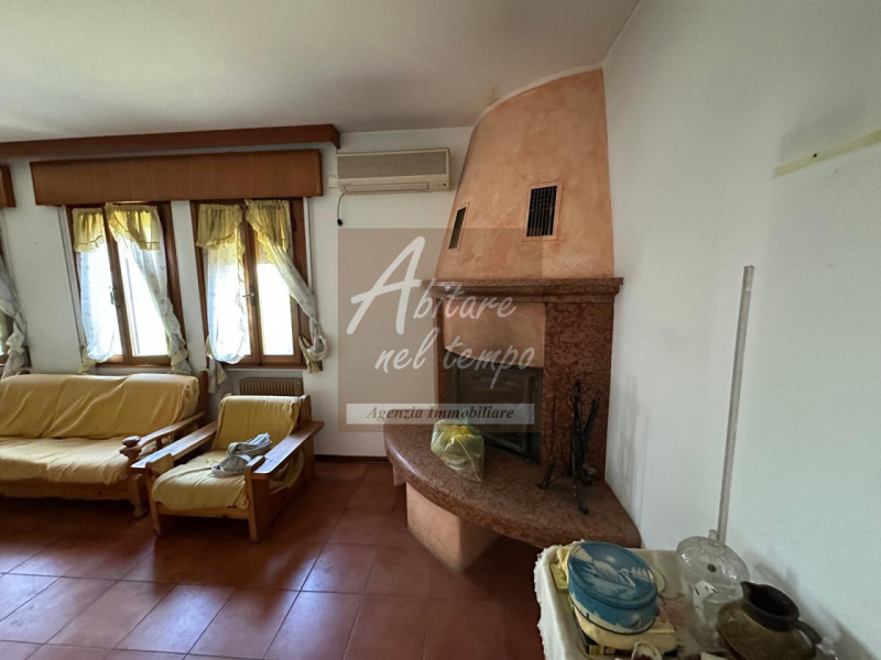 CITTADELLA (PD) Casa con laboratorio e ampio giardino vicino al centro


In esclusiva proponiamo ...