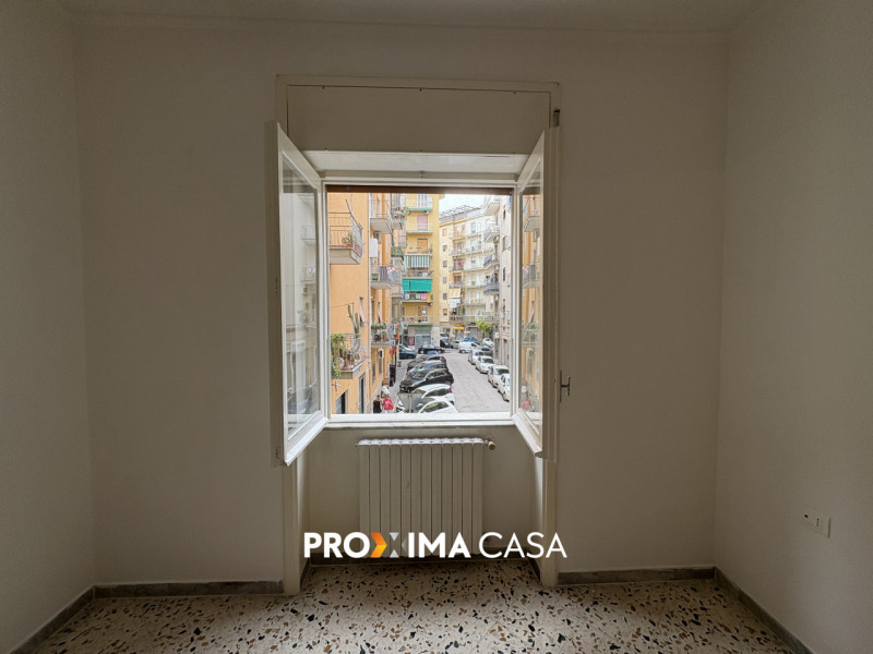 Salerno Affitto Appartamento trilocale
