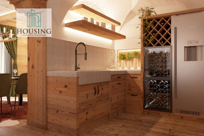 In una delle località più ambite, nel cuore di Cortina d'Ampezzo, proponiamo un'esclusiva opportu...