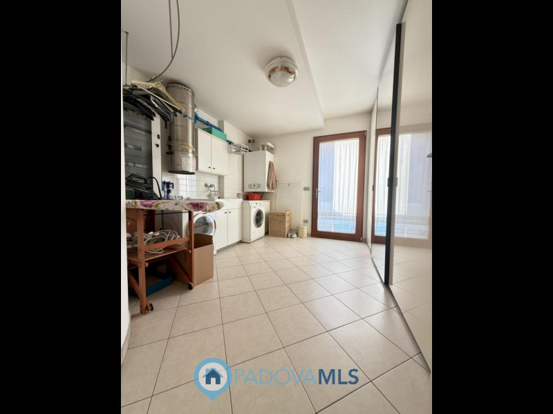 Immobile in esclusiva al Gruppo Padova MLS
PONSO: paesino a 5 km da Este, contesto silenzioso ed ...