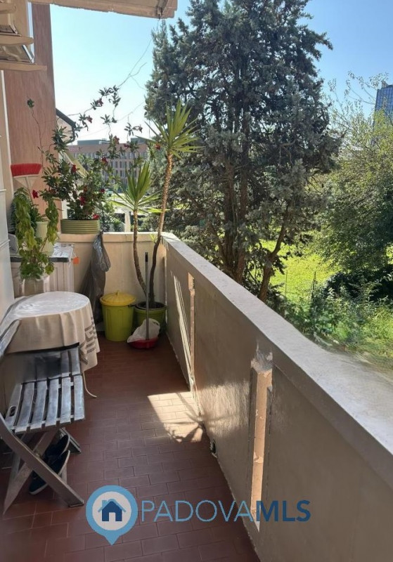 Immobile in esclusiva al Gruppo Padova MLS
Nel cuore del quartiere Pio X° a due minuti dal centro...