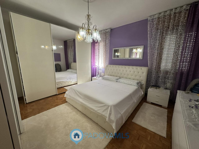 Immobile in esclusiva al Gruppo Padova MLS
Nel cuore del quartiere Pio X° a due minuti dal centro...