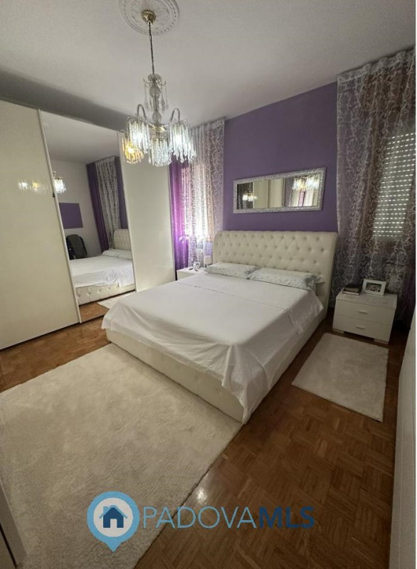 Immobile in esclusiva al Gruppo Padova MLS
Nel cuore del quartiere Pio X° a due minuti dal centro...