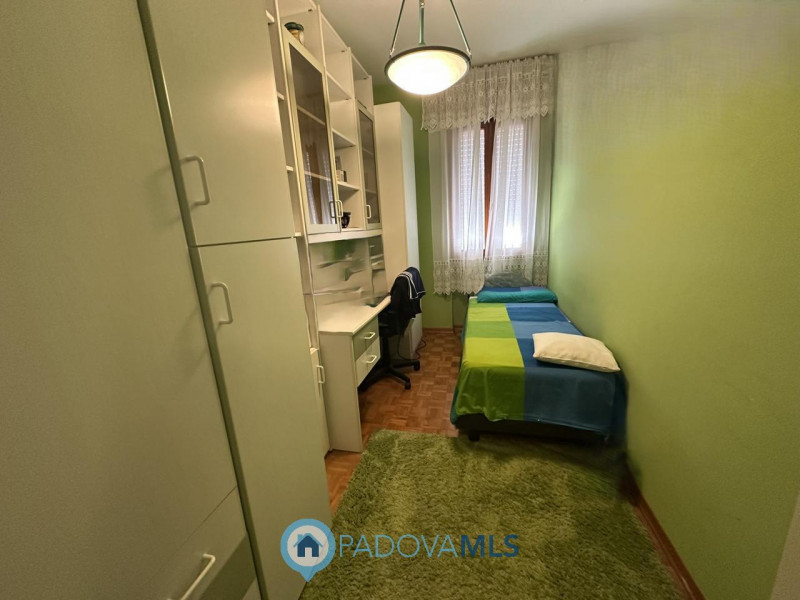 Immobile in esclusiva al Gruppo Padova MLS
Nel cuore del quartiere Pio X° a due minuti dal centro...