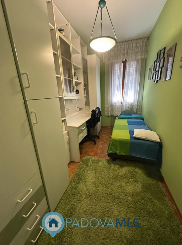 Immobile in esclusiva al Gruppo Padova MLS
Nel cuore del quartiere Pio X° a due minuti dal centro...