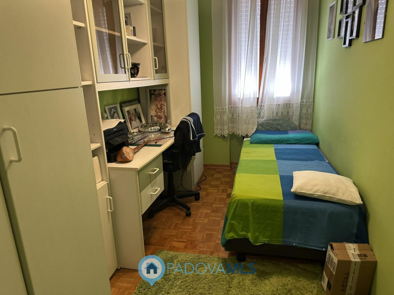 Immobile in esclusiva al Gruppo Padova MLS
Nel cuore del quartiere Pio X° a due minuti dal centro...