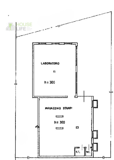 NOVE: Proponiamo in vendita LABORATORIO ad uso produttivo artigianale di circa 240 mq, sito al pi...