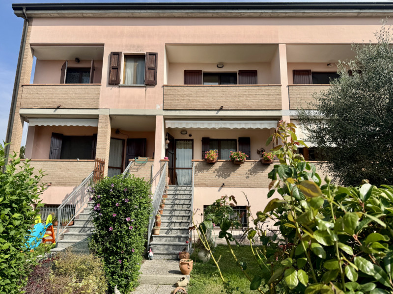 Sissa Trecasali Vendita Casa a schiera porzione centrale