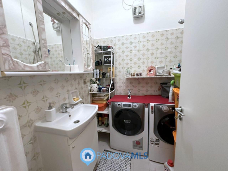 Immobile in esclusiva al Gruppo Padova MLS

Nel cuore del quartiere Pio X° a due minuti dal centr...