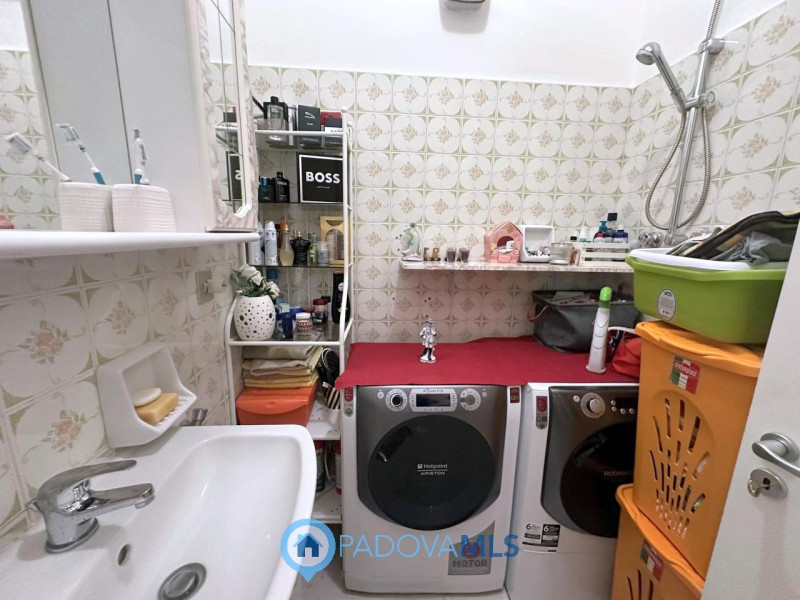 Immobile in esclusiva al Gruppo Padova MLS

Nel cuore del quartiere Pio X° a due minuti dal centr...