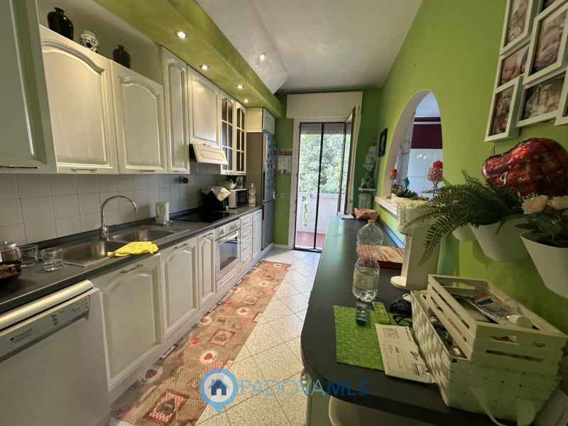 Immobile in esclusiva al Gruppo Padova MLS
Nel cuore del quartiere Pio X° a due minuti dal centro...