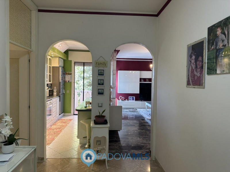 Immobile in esclusiva al Gruppo Padova MLS
Nel cuore del quartiere Pio X° a due minuti dal centro...