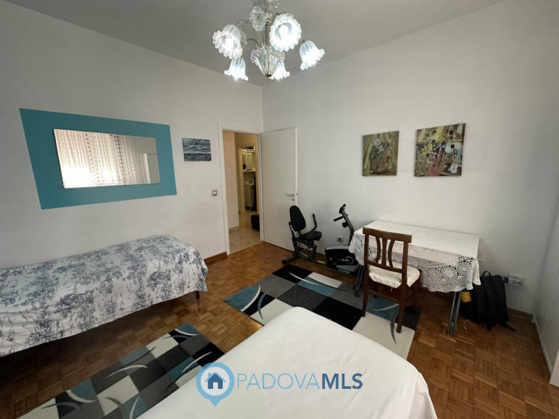 Immobile in esclusiva al Gruppo Padova MLS
Nel cuore del quartiere Pio X° a due minuti dal centro...