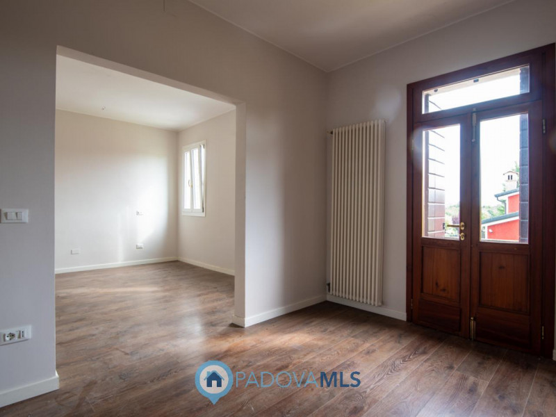 Immobile in esclusiva al Gruppo Padova MLS

Vigonza nella tranquilla frazione di Codiverno, propo...