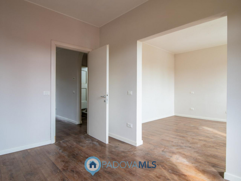 Immobile in esclusiva al Gruppo Padova MLS

Vigonza nella tranquilla frazione di Codiverno, propo...