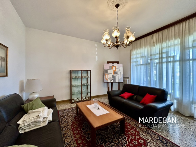 Quando vieni a scoprirla?
Proponiamo in vendita a San Martino di Lupari una porzione di bifamilia...