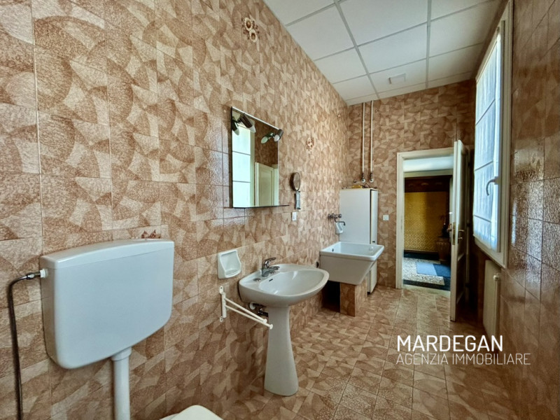 Quando vieni a scoprirla?
Proponiamo in vendita a San Martino di Lupari una porzione di bifamilia...