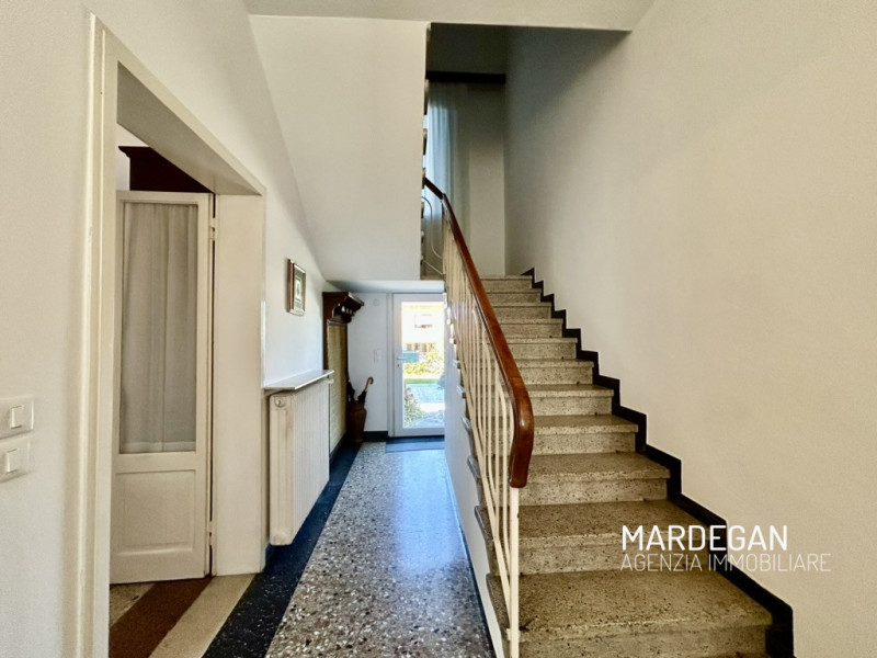 Quando vieni a scoprirla?
Proponiamo in vendita a San Martino di Lupari una porzione di bifamilia...