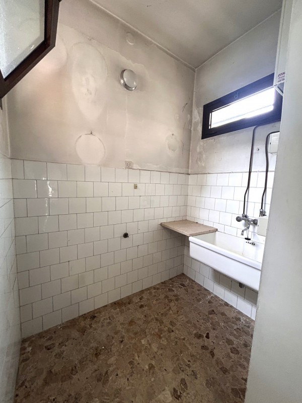 Padova zona Chiesanuova in bel quartiere residenziale Nicoletta Dardilli di AD Casa Padova propon...