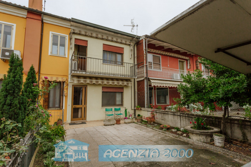 Conselve Vendita Casa a schiera porzione centrale