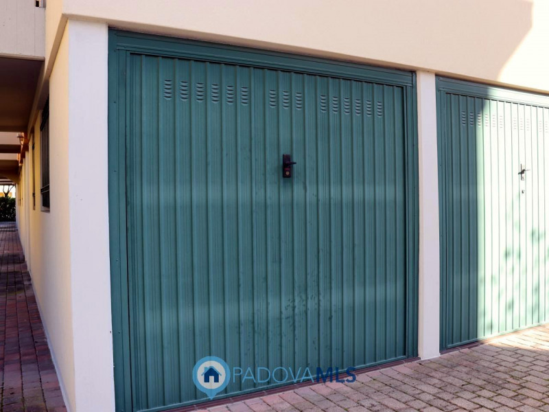 Immobile in esclusiva al Gruppo Padova MLS

In zona Mortise, proponiamo in vendita un luminoso ap...