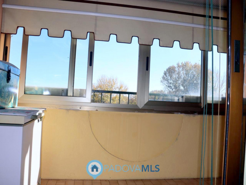 Immobile in esclusiva al Gruppo Padova MLS

In zona Mortise, proponiamo in vendita un luminoso ap...