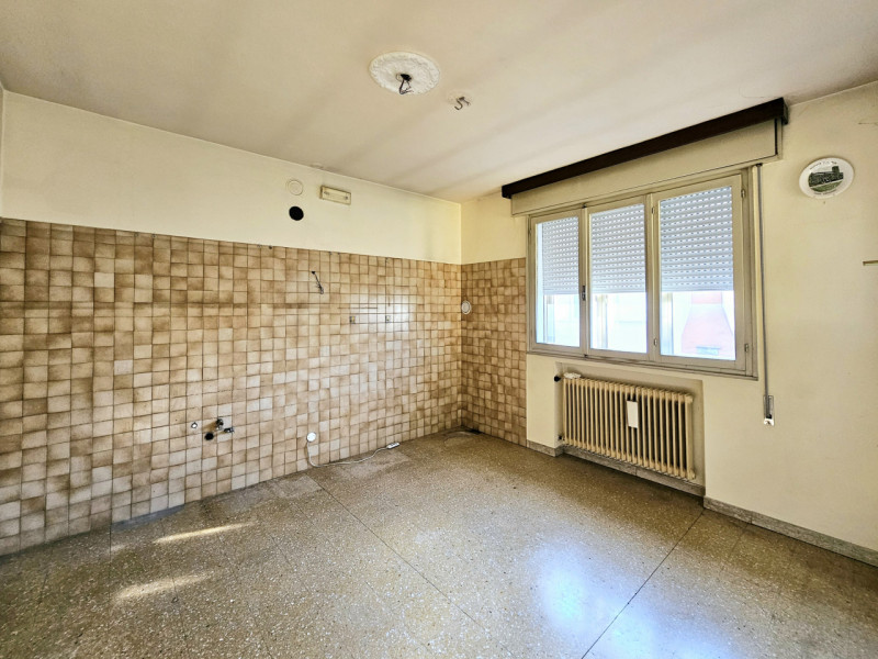 A Monselice, località Marendole, in un contesto tranquillo e chiuso al traffico, proponiamo in ve...