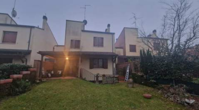 Monte San Pietro Vendita Casa a schiera porzione centrale