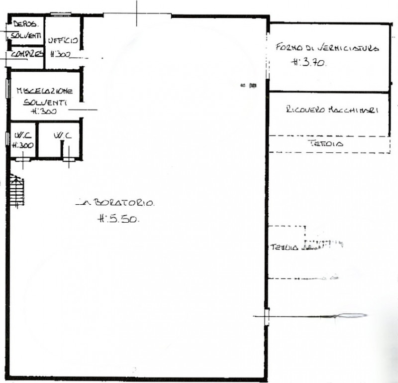 RIF:  079NM -  MASERA' DI PADOVA  -  PER INFO 0444/310220


Propongo in affitto un capannone di 3...