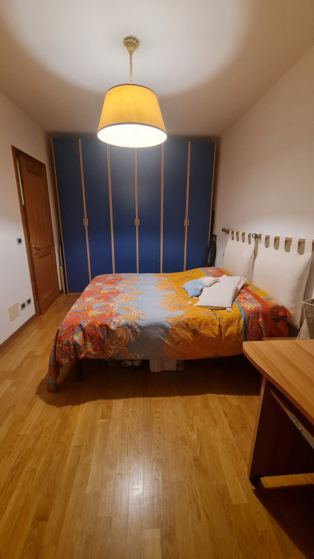 In tranquillo contesto di campagna tra Galzignano e Battaglia Terme, immerso nel verde e vicino a...