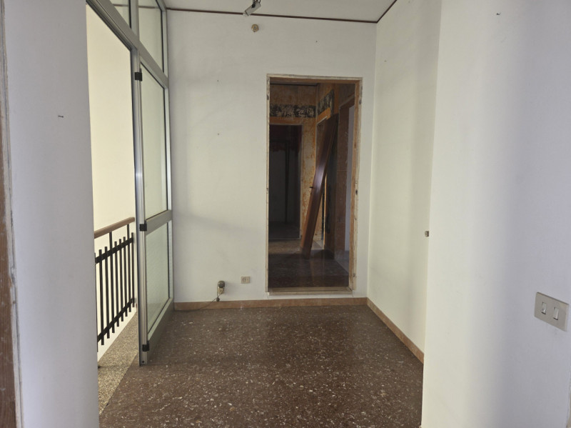 Se stai cercando una casa nel centro di Galzignano Terme, questa abitazione singola su lotto di 5...