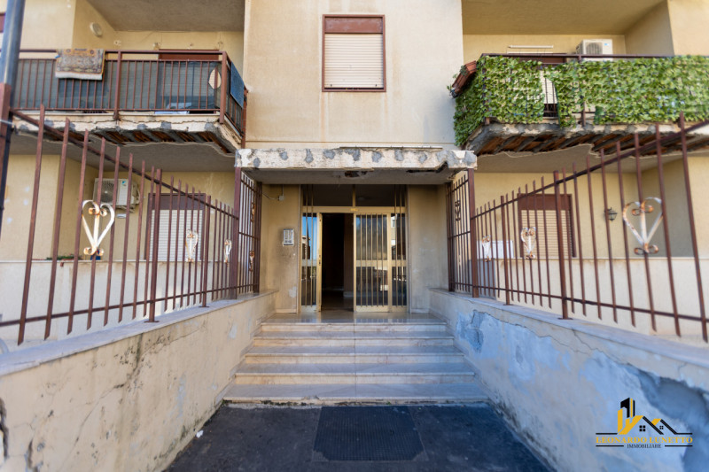 Palermo Vendita Appartamento quadrilocale
