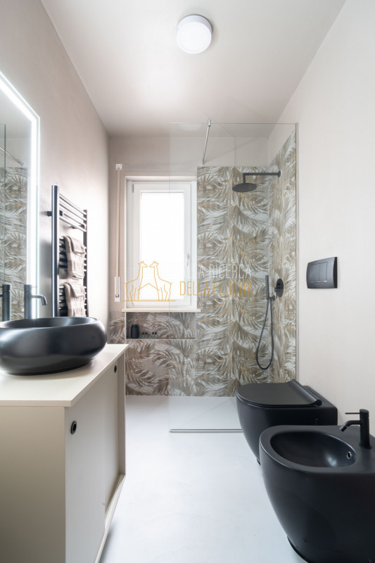 SCHIO - SS.Trinità: MINIAPPARTAMENTO al piano terra con posto auto esclusivo, ideale come investi...