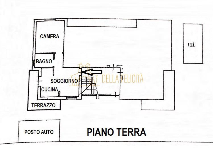 SCHIO - SS.Trinità: MINIAPPARTAMENTO al piano terra con posto auto esclusivo, ideale come investi...