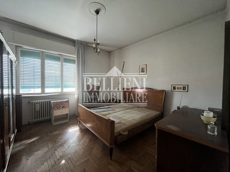 Interno Viale Trento, in zona residenziale fuori dal traffico, proponiamo in vendita una casa ind...