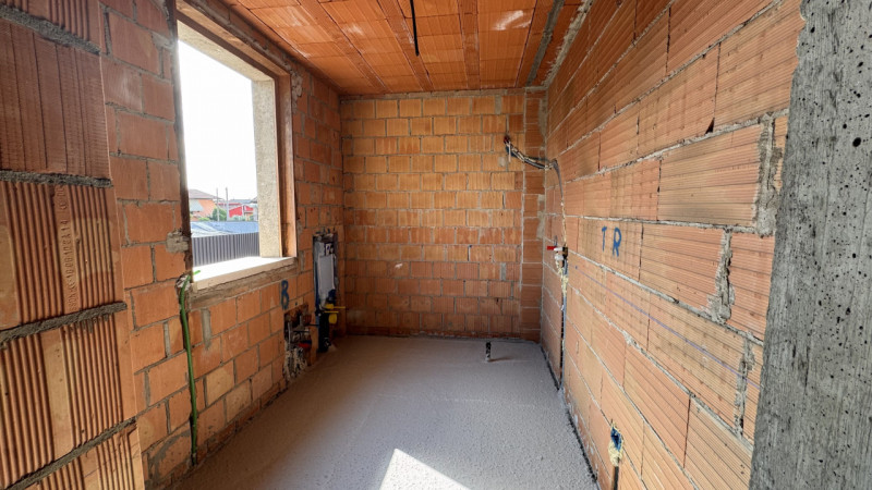 Scoprite una straordinaria opportunità abitativa nel cuore di Legnaro, nella tranquilla zona di C...