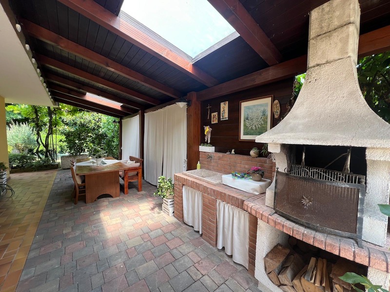 ARZERGRANDE – Classe energetica “D” Epglnren 192,99 Kwh/annomq..

In tranquilla zona residenziale...