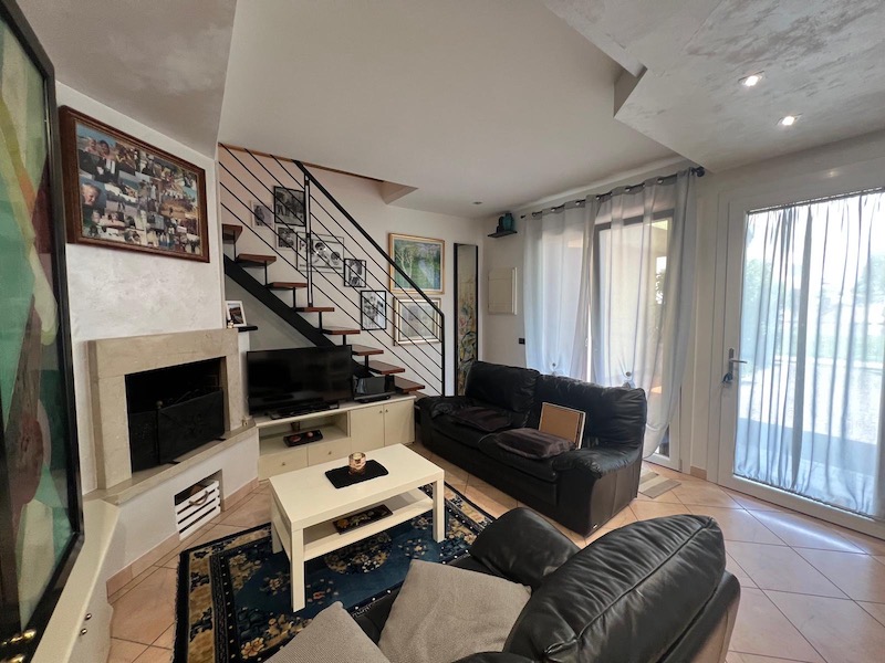 ARZERGRANDE – Classe energetica “D” Epglnren 192,99 Kwh/annomq..

In tranquilla zona residenziale...