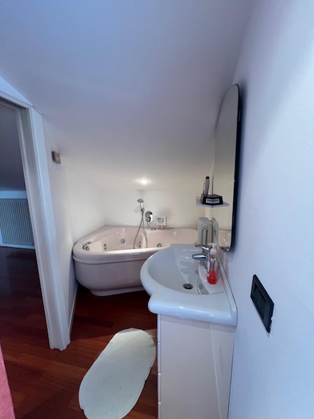 ARZERGRANDE – Classe energetica “D” Epglnren 192,99 Kwh/annomq..

In tranquilla zona residenziale...