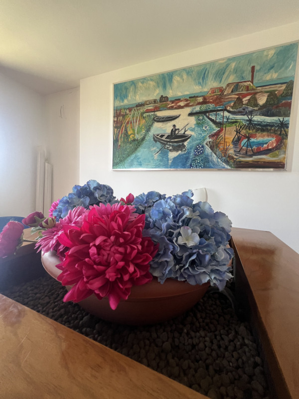 Se stai cercando una casa che unisca comfort, stile e tranquillità, questa meravigliosa porzione ...