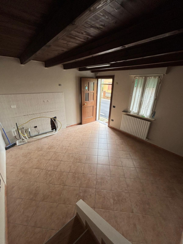 Bagnolo di Po Affitto Casa a schiera porzione di testa